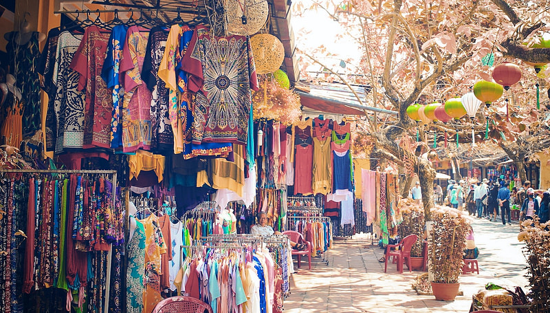 Image depicting a market.