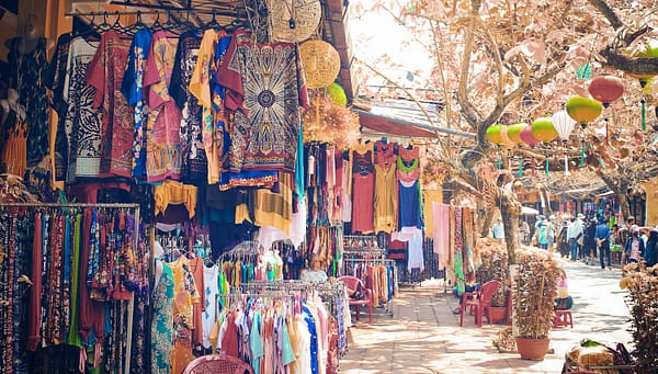 Image depicting a market.